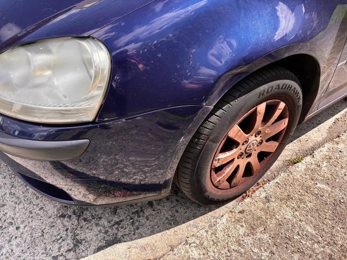 Volkswagen Golf - Image 4