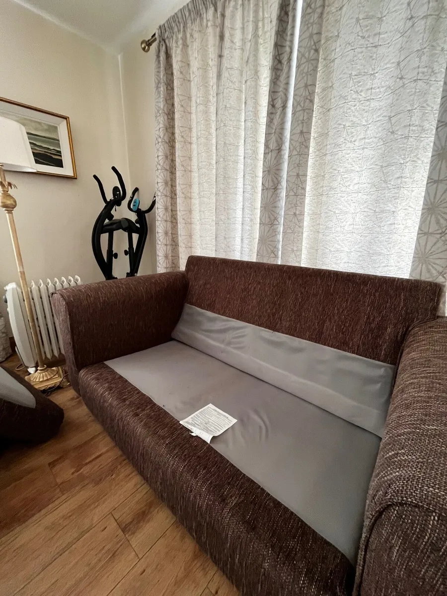 3 & 2 seater couches Sligo (Mullaghmore) - Image 3