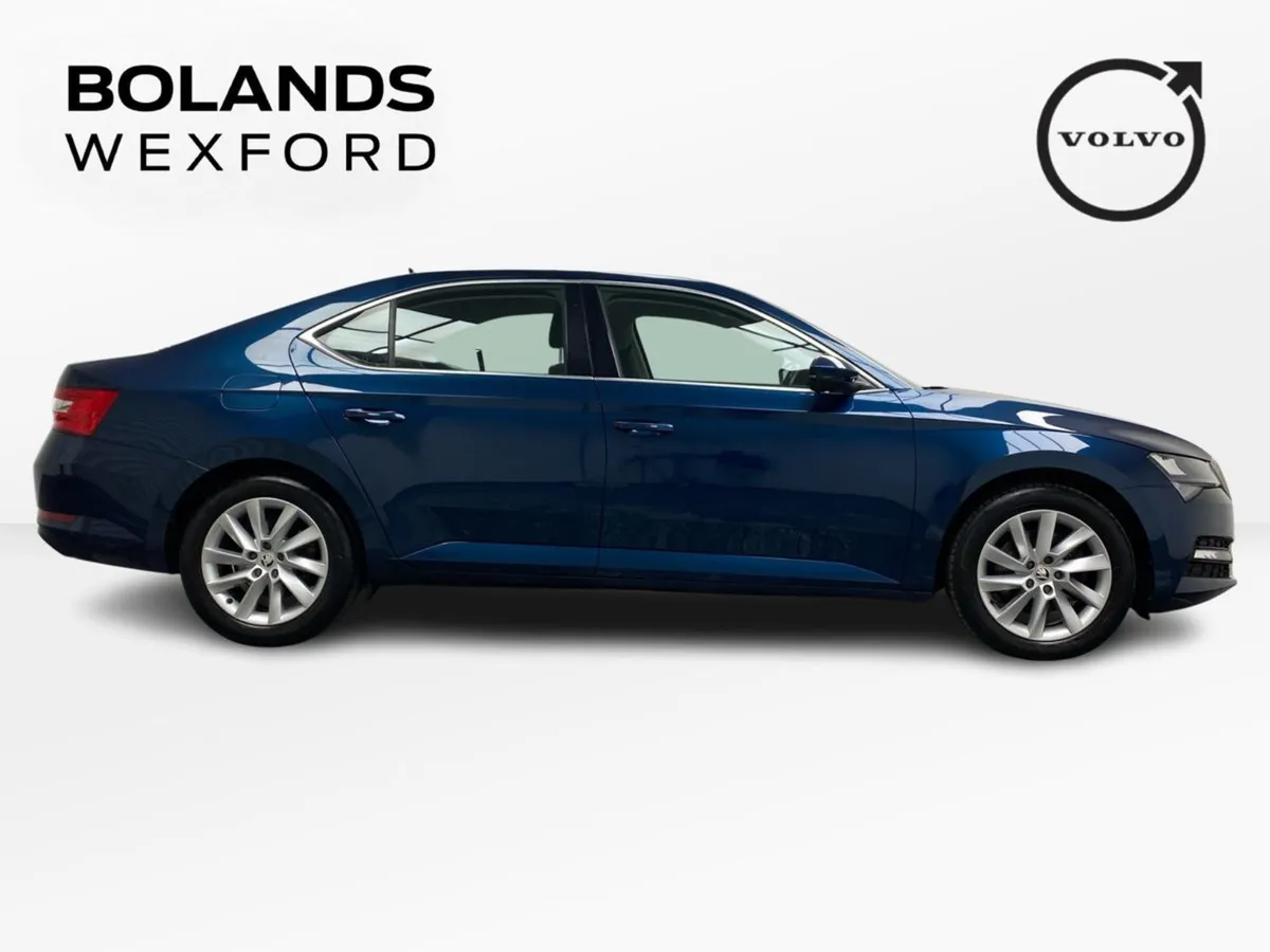 Skoda Superb Superb AMB 2.0tdi 150HP - Image 4