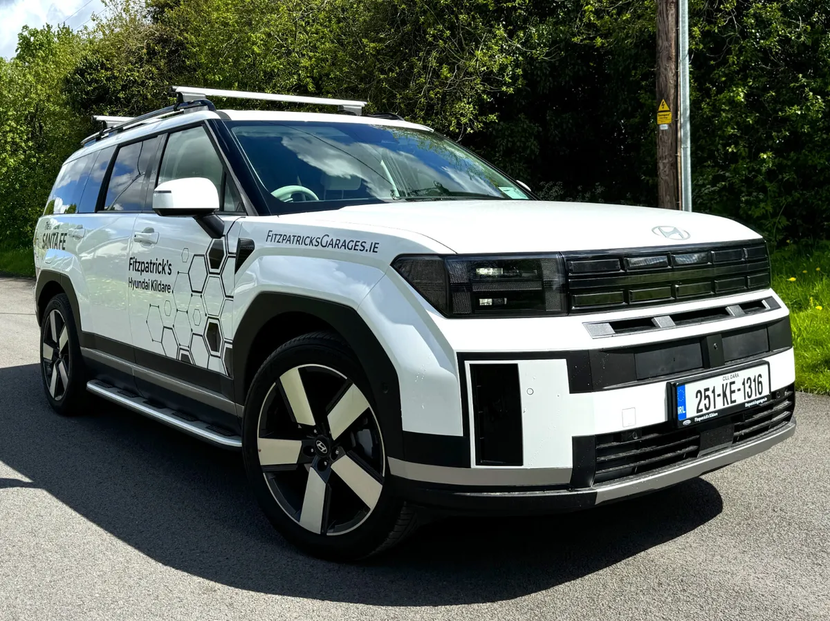 Santa FE - PHEV 4WD Premium  PHEV - 2025 - Image 1