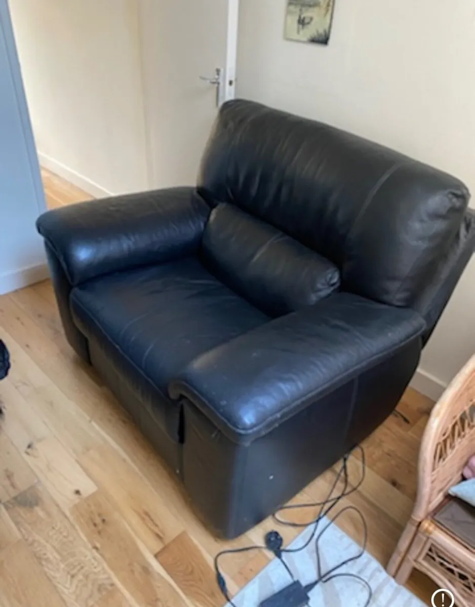 Arm chair - Image 2
