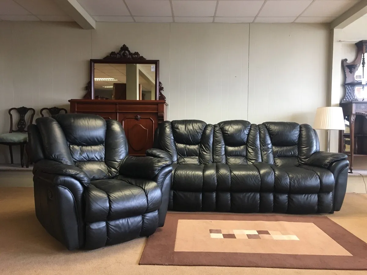 3+1 Leather Suite - Image 3