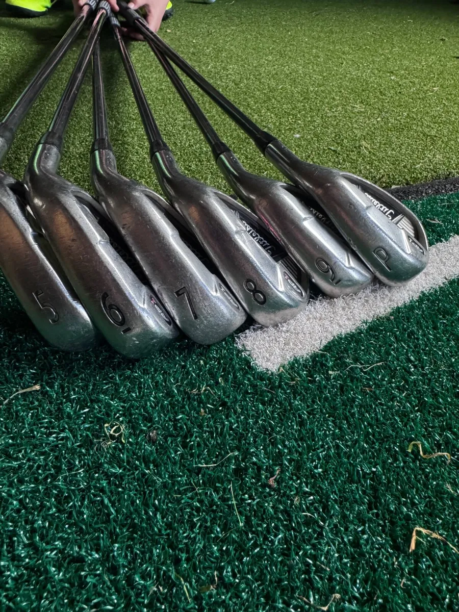 Titleist AP1 710 Irons 5-PW - Image 2