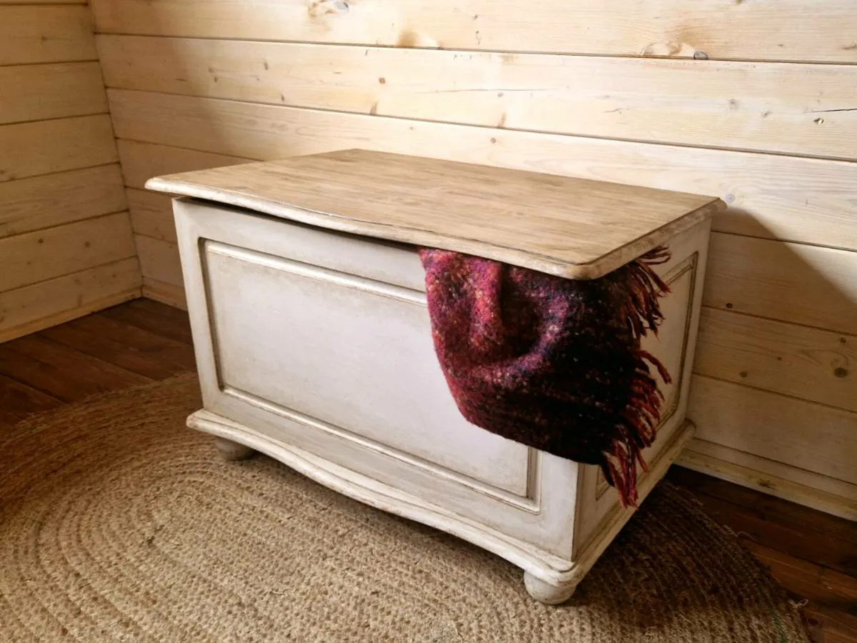 Blanket box - Image 3
