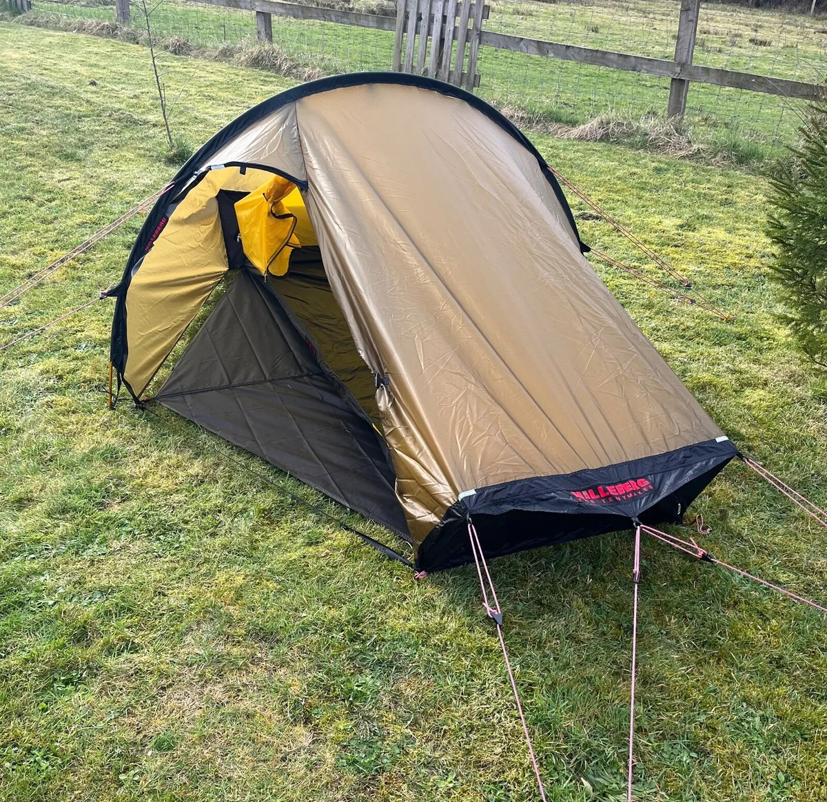 Hilleberg Akto tent + footprint - Image 1