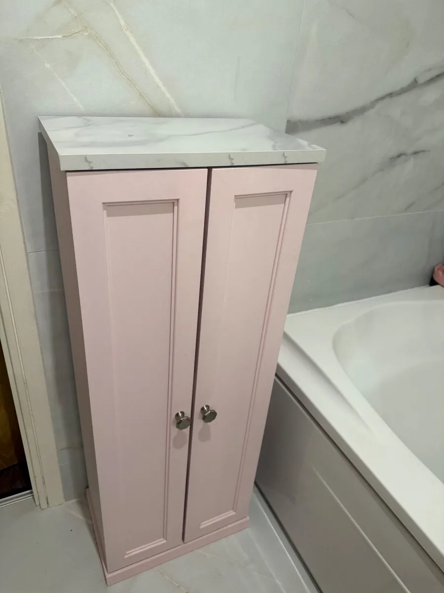 Cabinet - Image 3