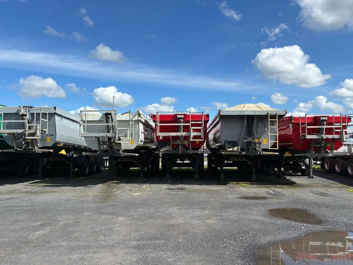 Tar Spec Schmitz Tipping Trailers - Image 3