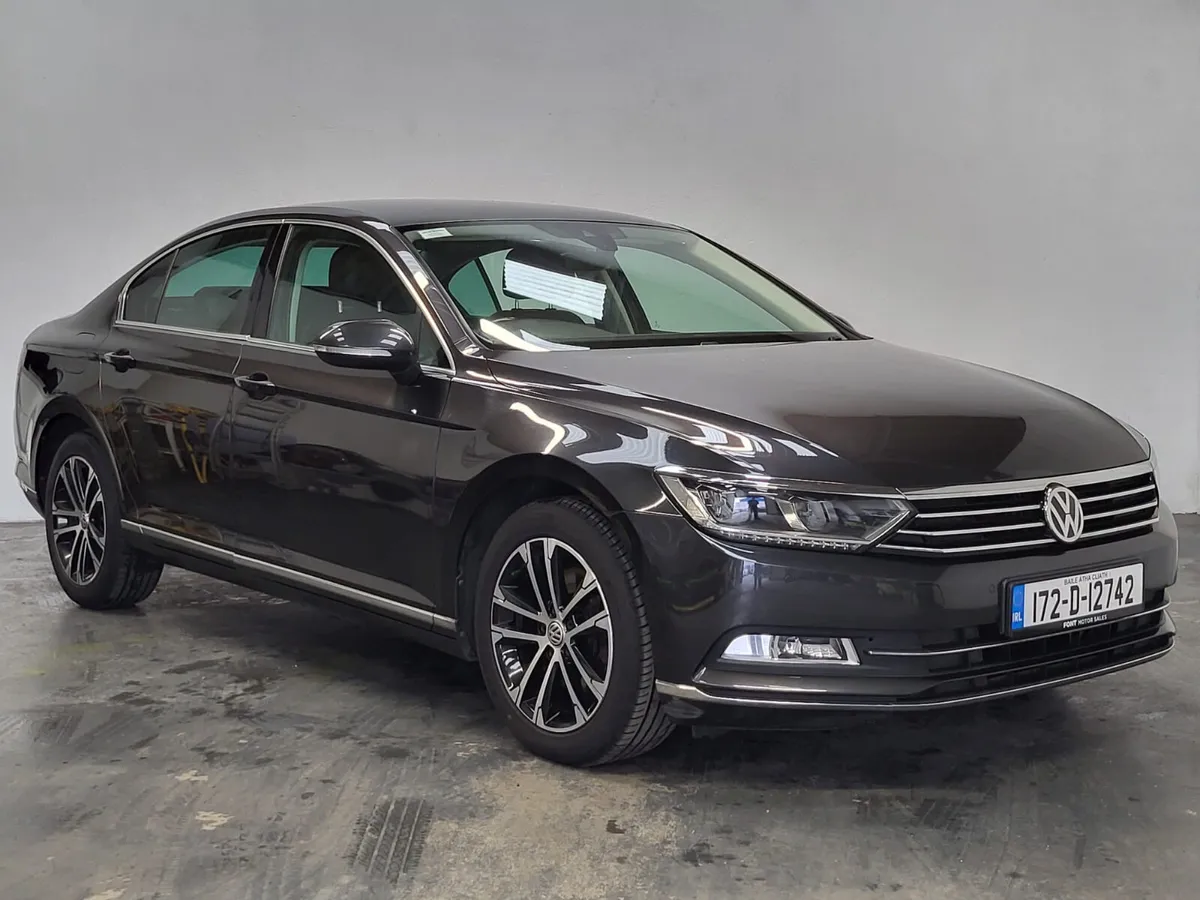 172 Volkswagen Passat 1.6TDI HIGHLINE = IMMACULATE - Image 2