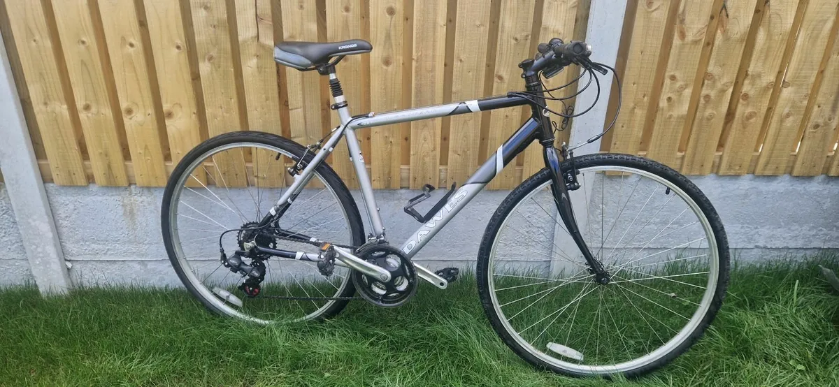 Dawes hybrid bike ( serviced ) ( delivery ) - Image 1