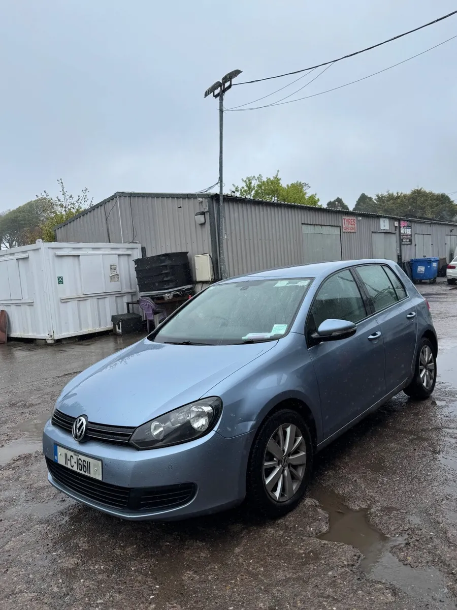 Volkswagen Golf 2011 - Image 3
