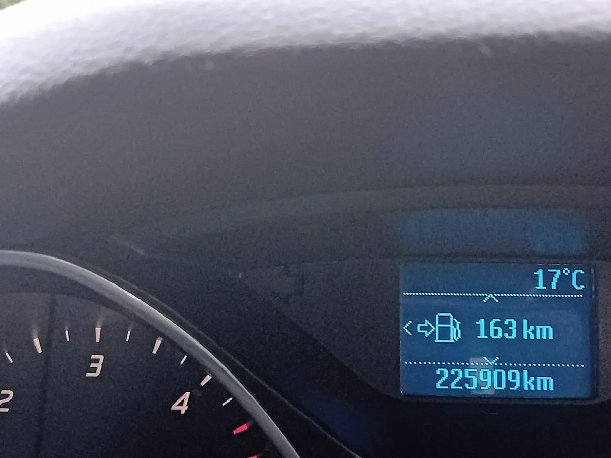 Ford Focus 2013 - Image 2