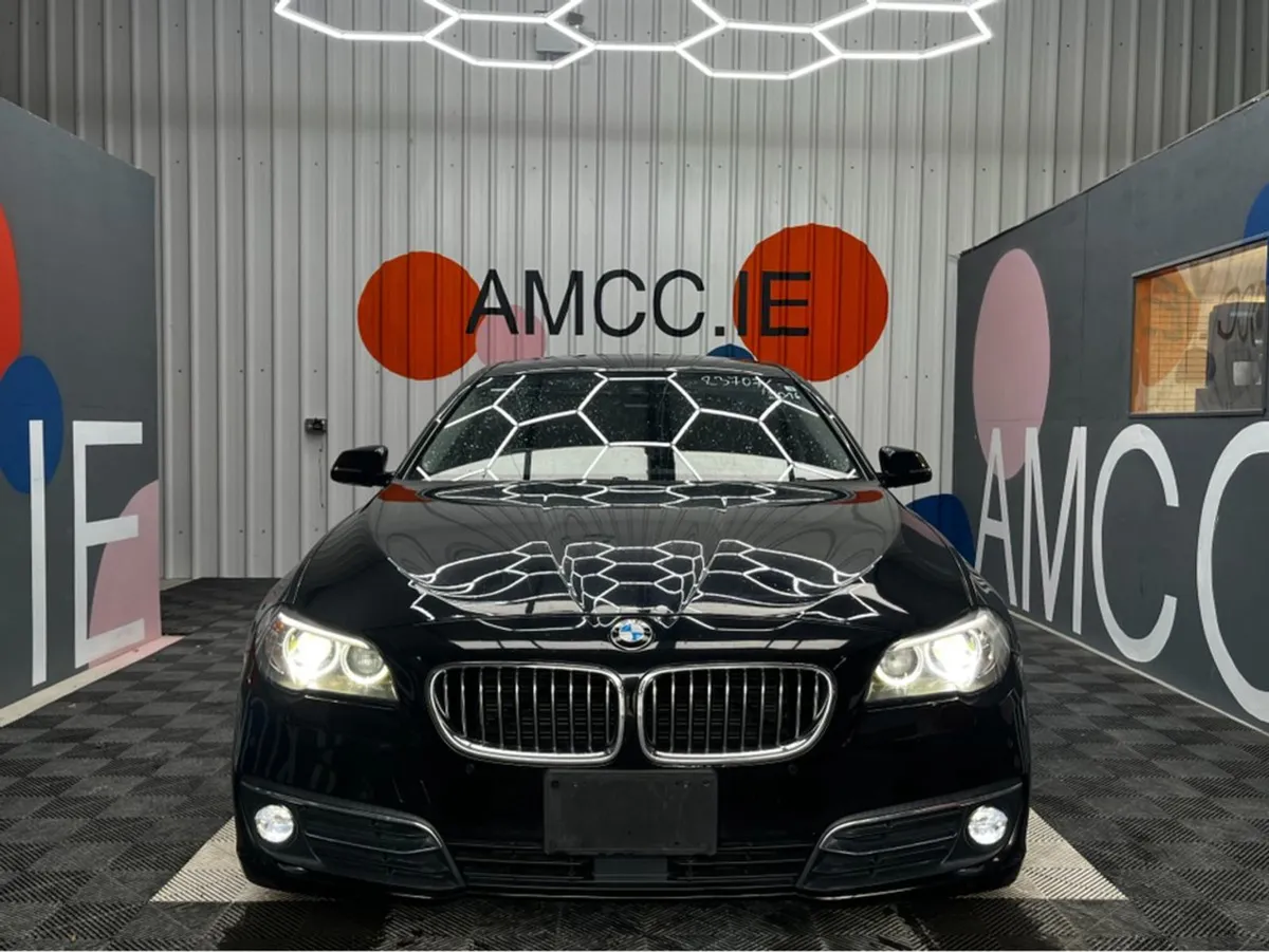 BMW 5 Series 523D Luxury / 78k KMs / Heated Leath - Image 2
