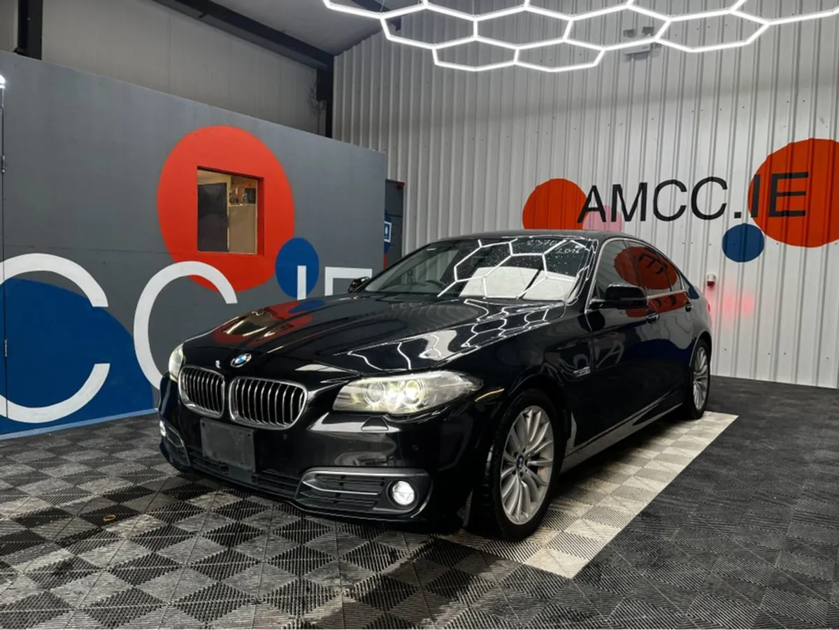 BMW 5 Series 523D Luxury / 78k KMs / Heated Leath - Image 3
