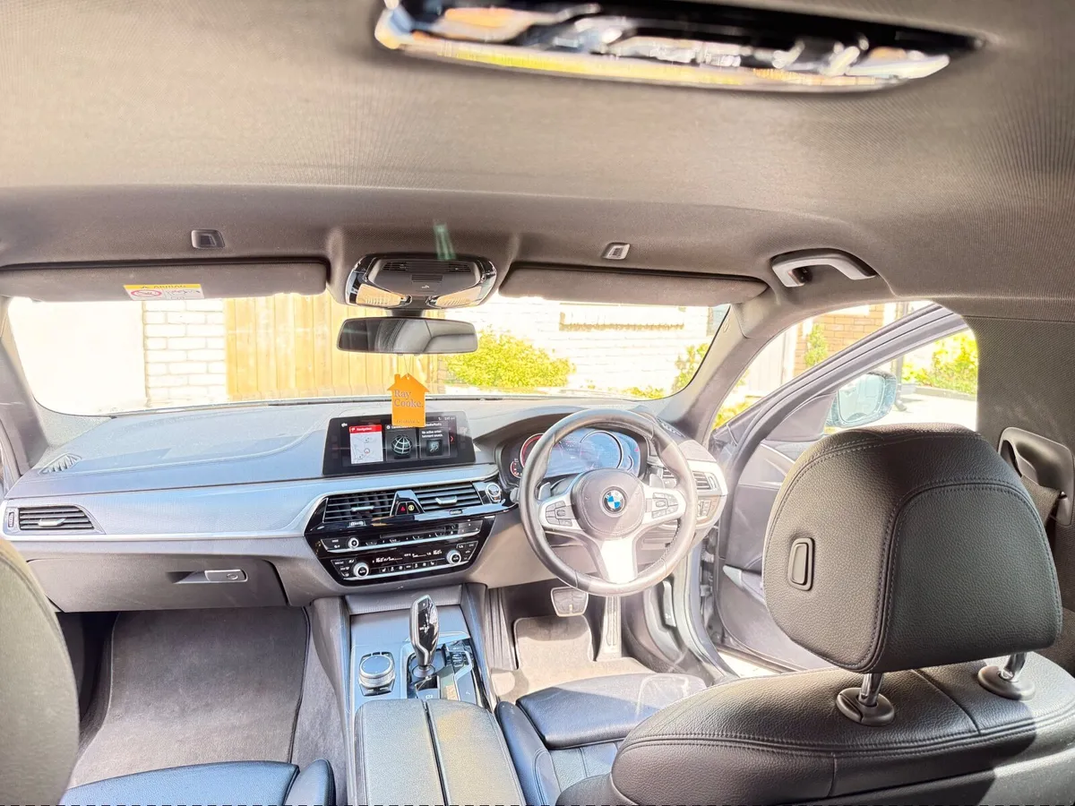 BMW 5-Series 2017 IMMACULATE - Image 3