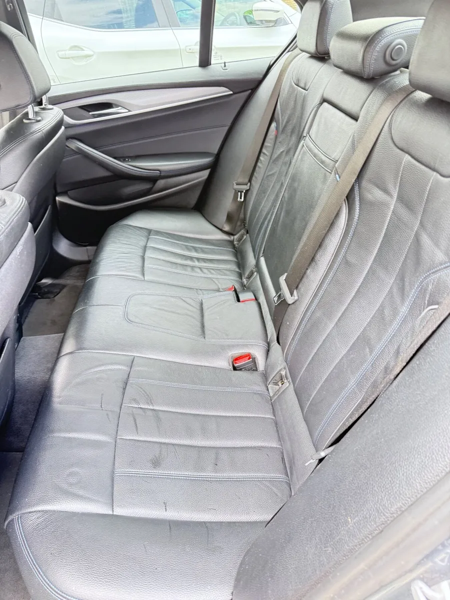BMW 5-Series 2017 IMMACULATE - Image 4