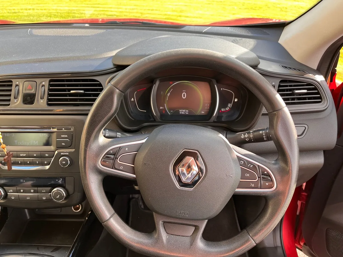Renault Kadjar 2016 - Image 2