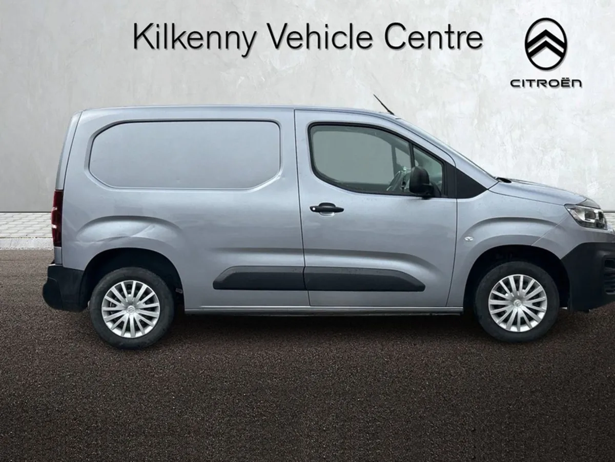 Citroen Berlingo ENT Bluehdi 75 MWB 65 650KG 3DR - Image 3