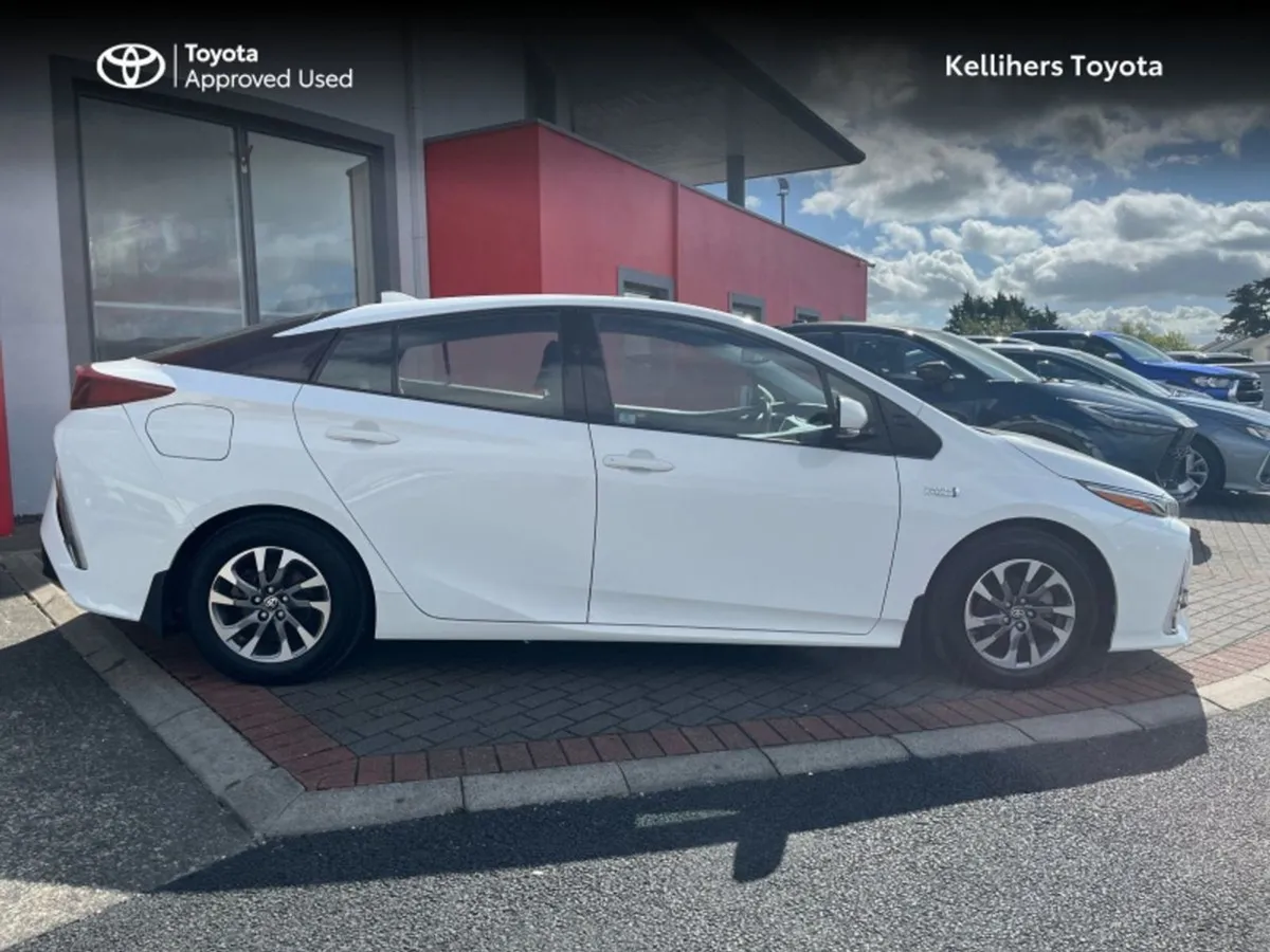 Toyota Prius Plug IN Hybrid Auto - Image 3