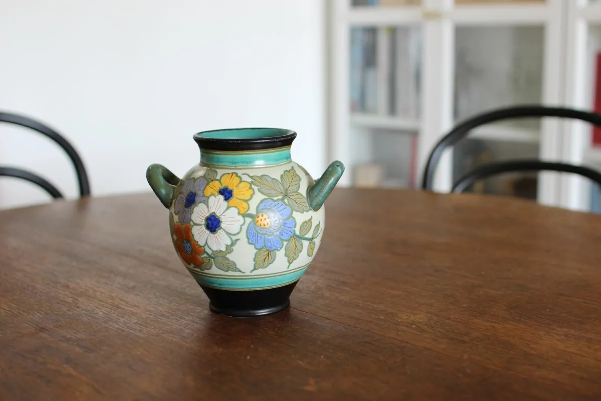 Vintage Dutch Vase - Image 4