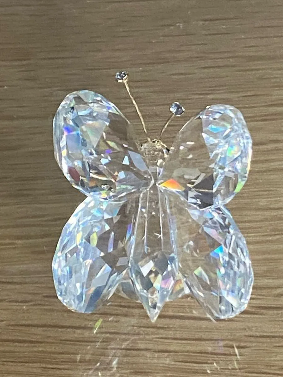 Swarovski crystal butterfly figure - Image 3