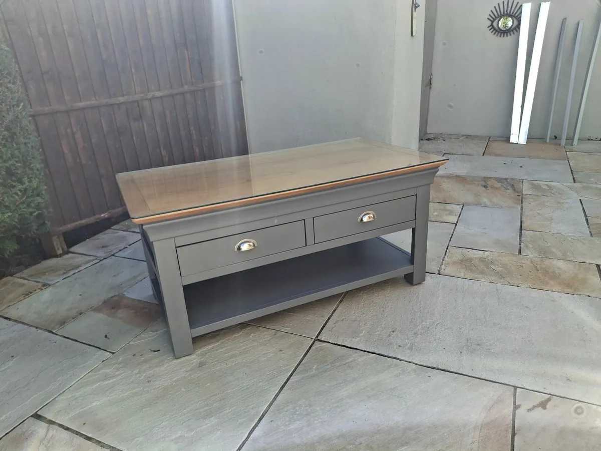 Coffee  table grey with oak and glass top - Image 1