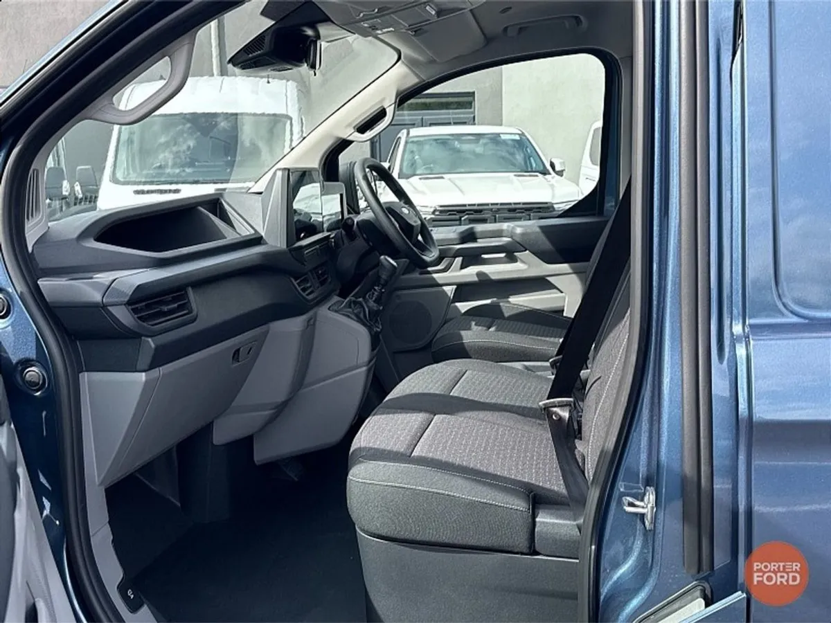 Ford Transit Custom Trend L1 136PS  price EX Vat - Image 4