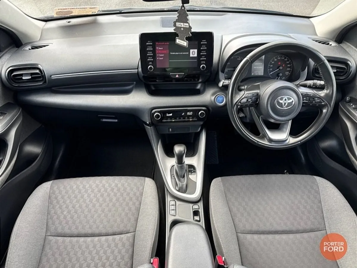 Toyota Yaris 1.5 Hybrid 5Dr Luna - Image 2