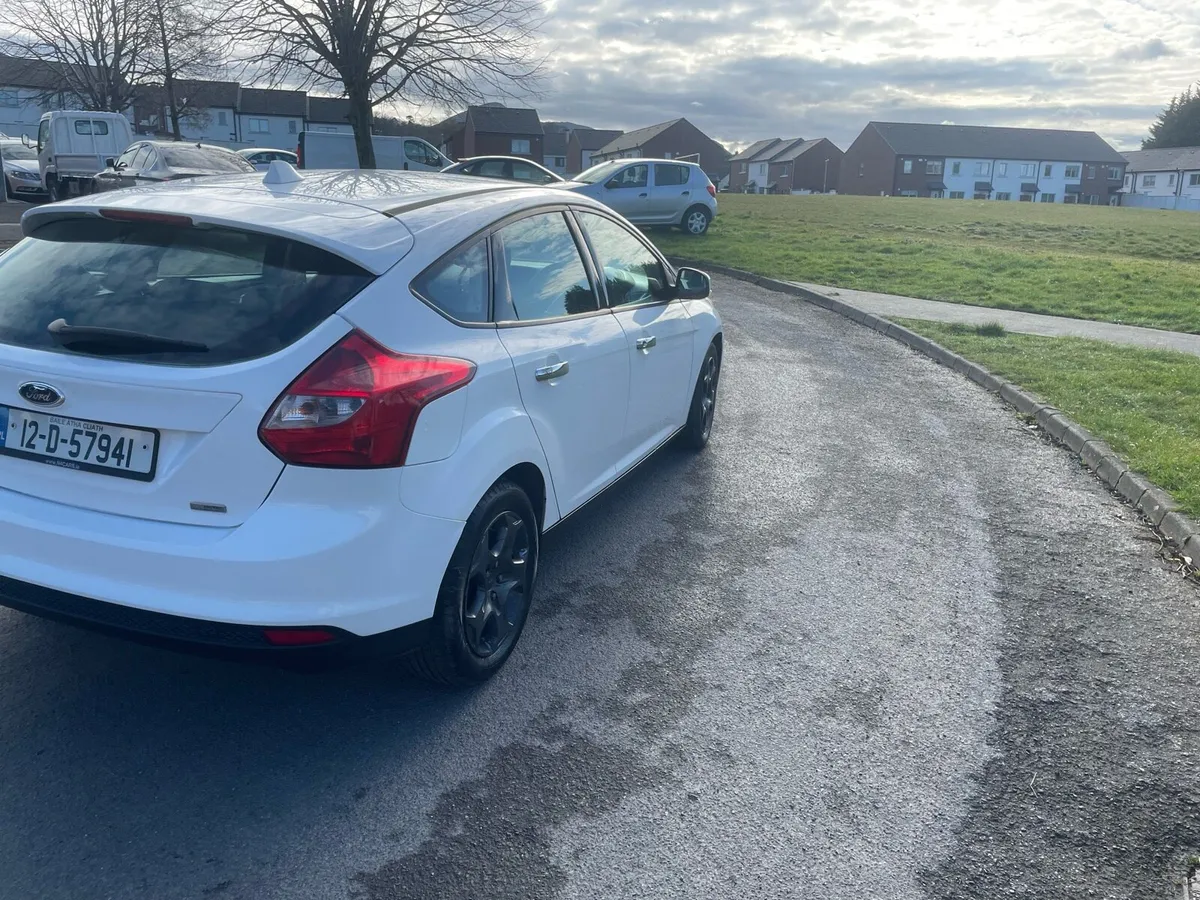 Ford focus - Image 4