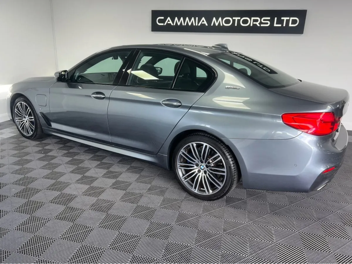 BMW 5 Series  bmw 530e   petrol Plug IN Hybrid - Image 3