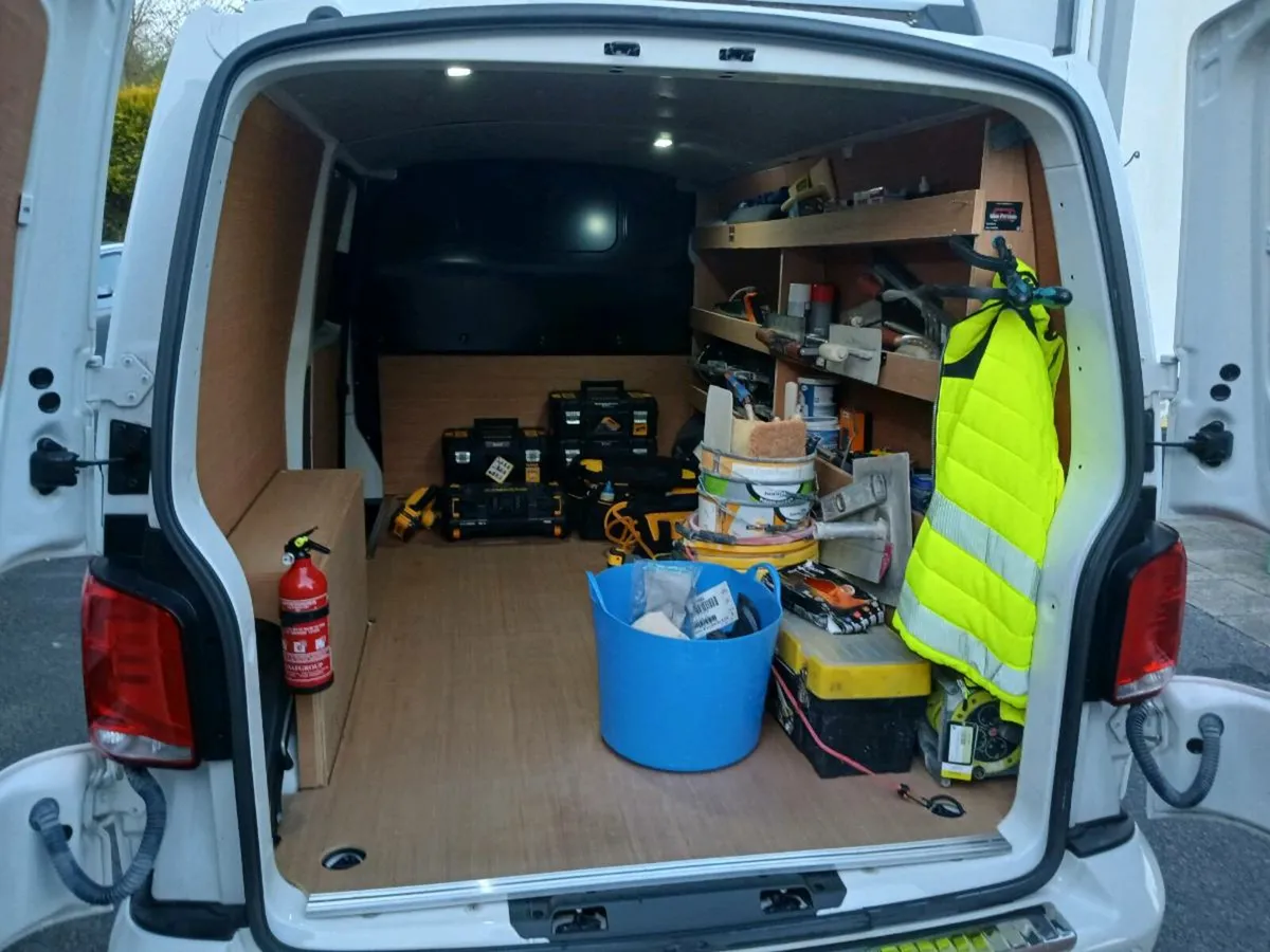 22 Volkswagen transporter t6.1 highline price +Vat - Image 4