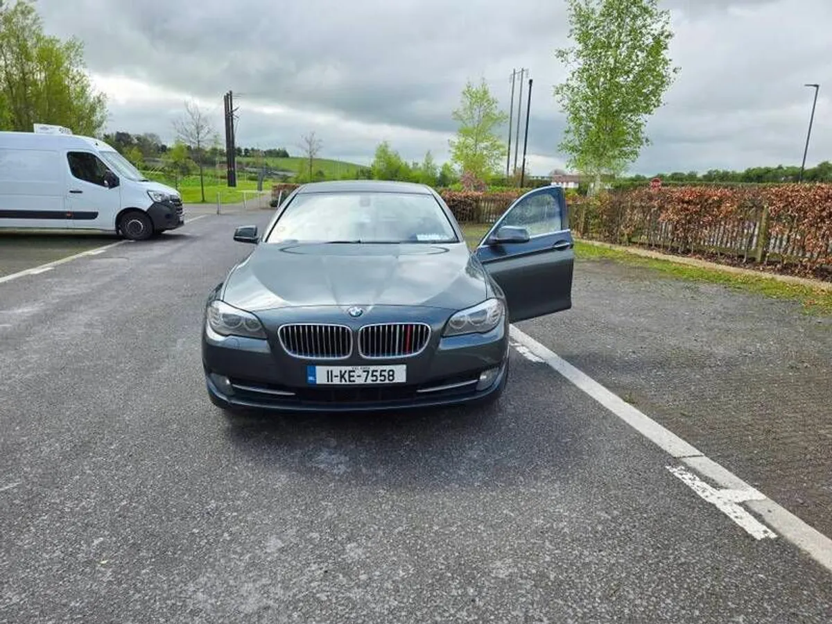 2011 Bmw 5-series - Image 1