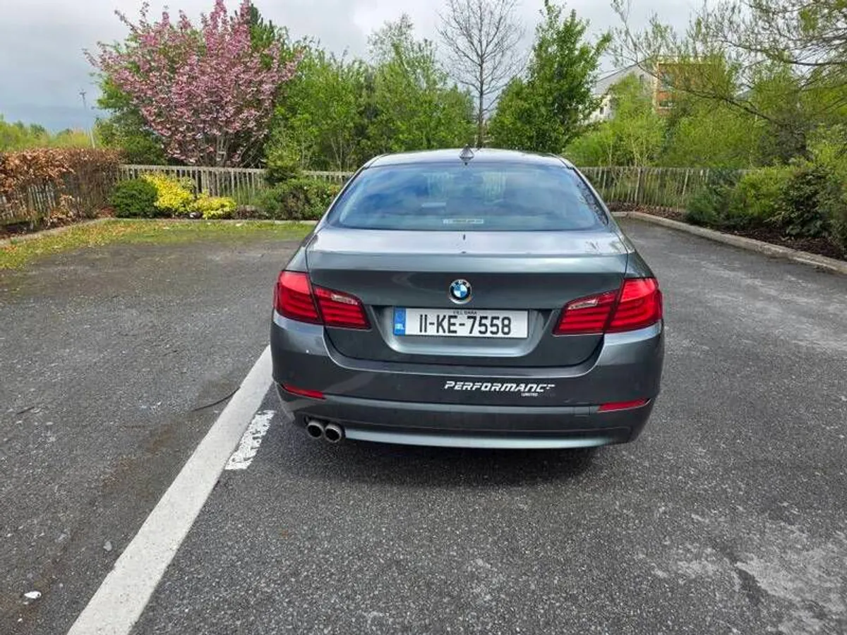 2011 Bmw 5-series - Image 4