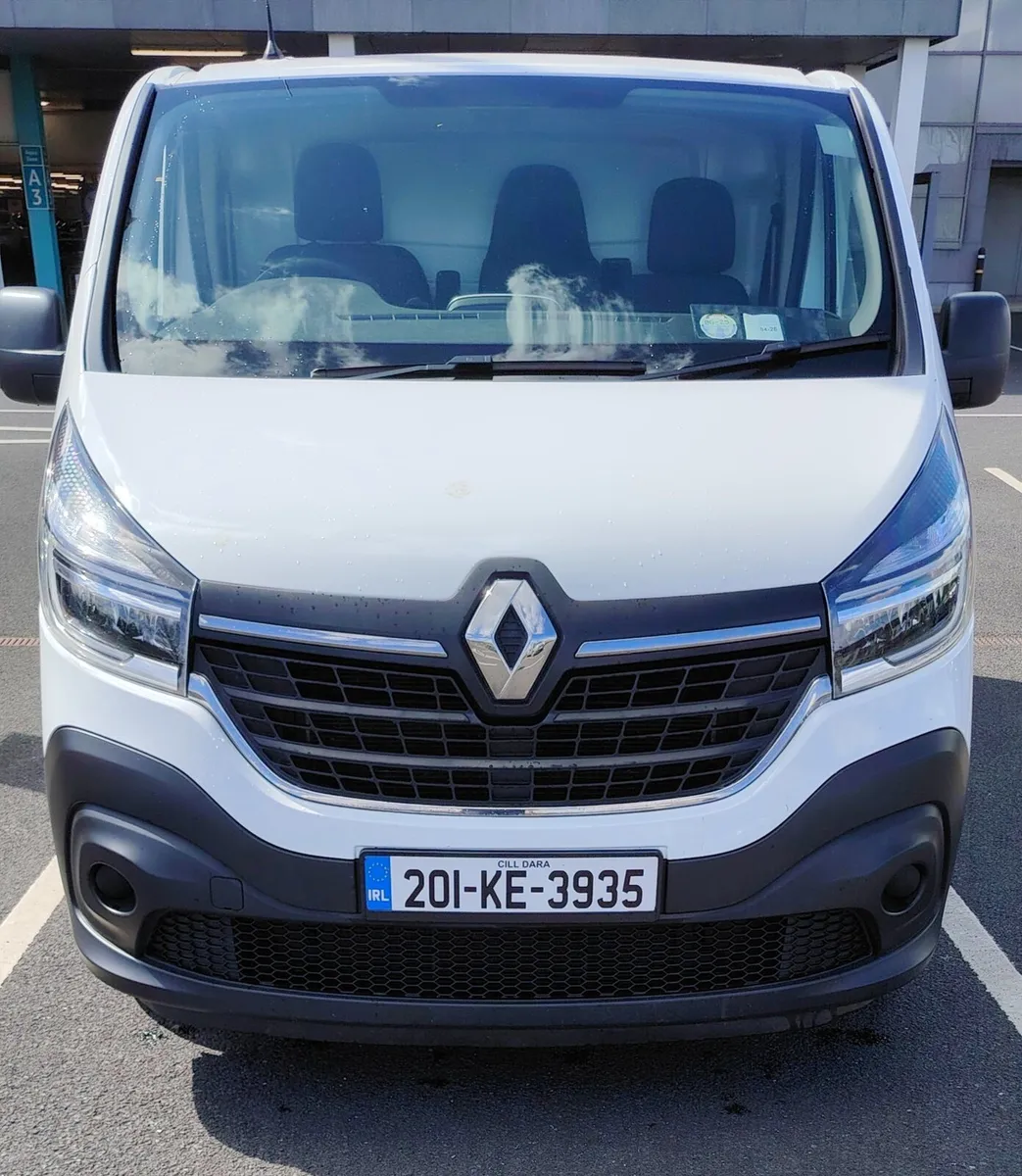 RENAULT Trafic - Image 1
