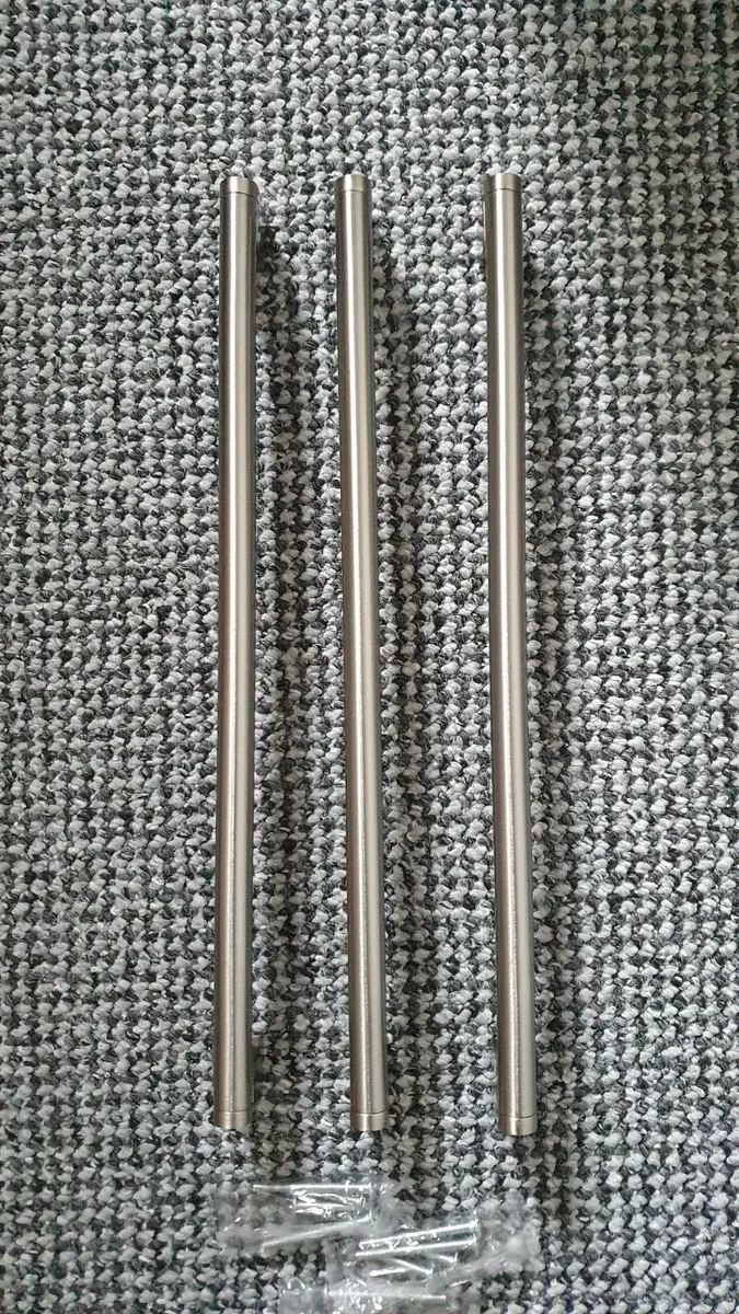 Wardrobe handles - Image 1
