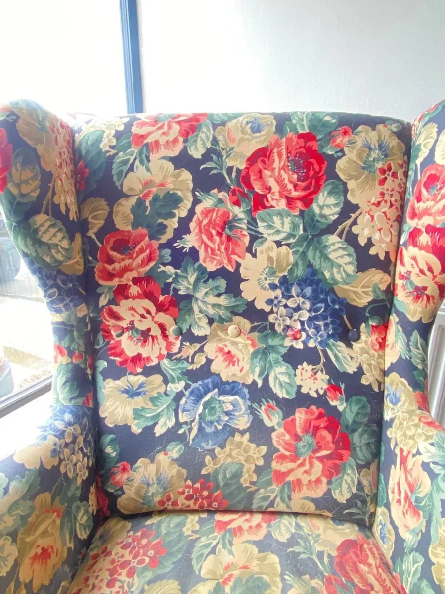 Armchair - Image 2