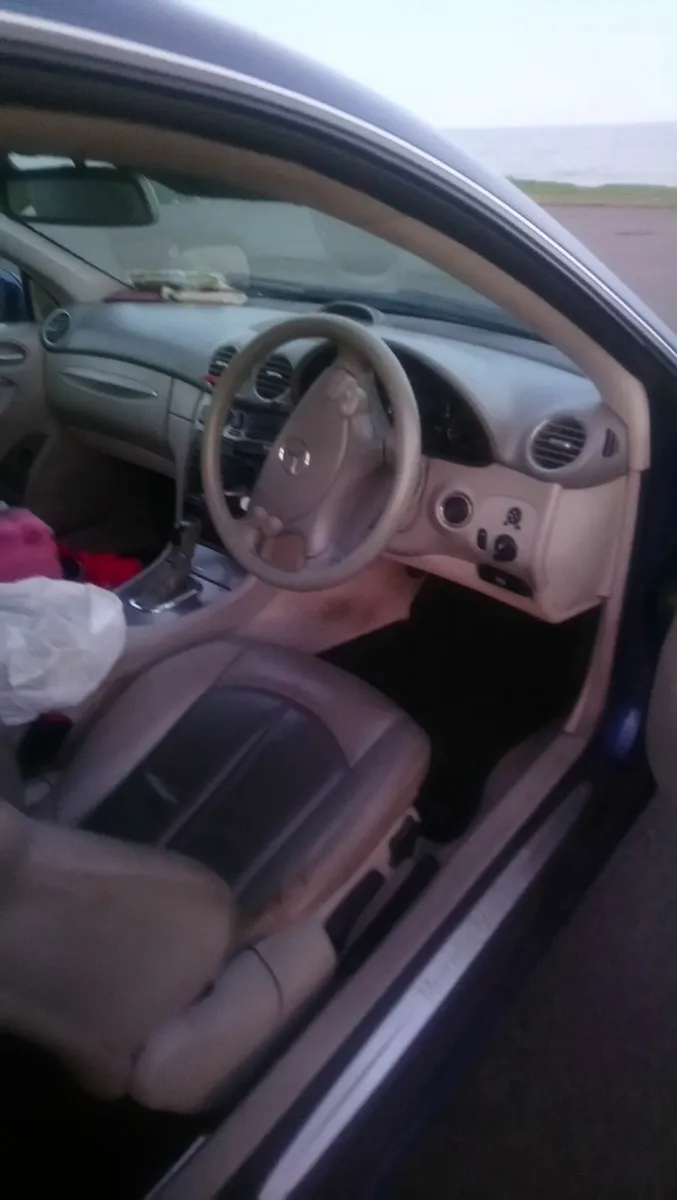 Mercedes-Benz CLK 2004 - Image 3