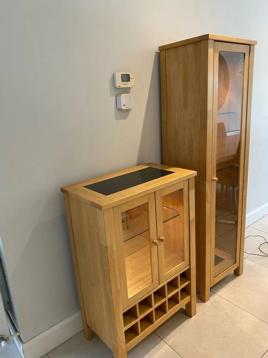 Oak TV Unit, Drinks Cabinet & Tall Display Cabinet - Image 2