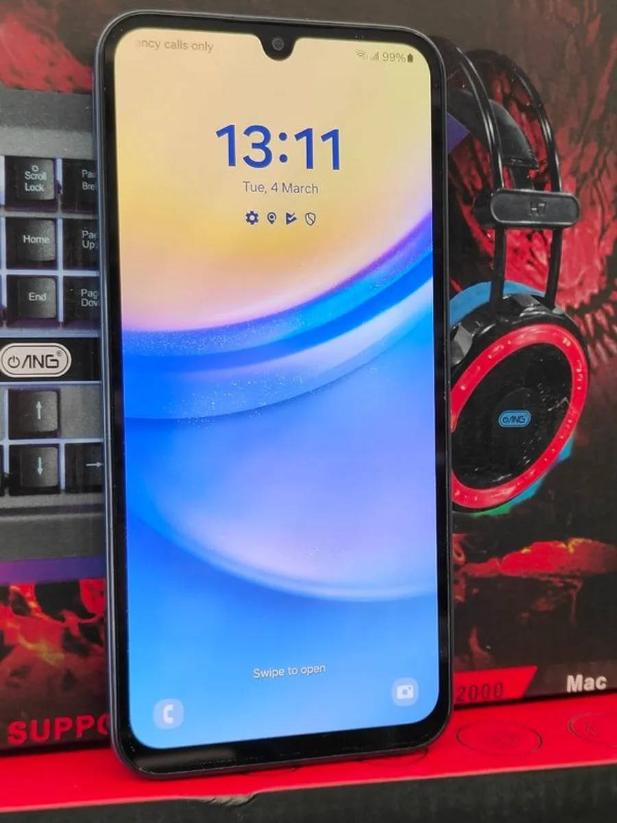 Samsung Galaxy A15 (5G) 128GB Dual Sim Unlocked Excellent Condition. - Image 2