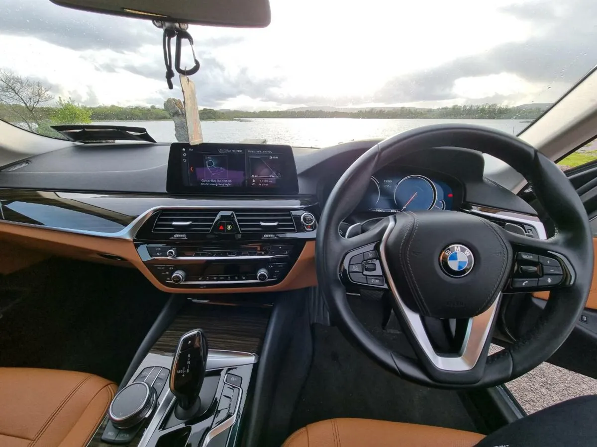 LOW MILEAGE 2018 BMW 520D in Showroom condition - Image 3
