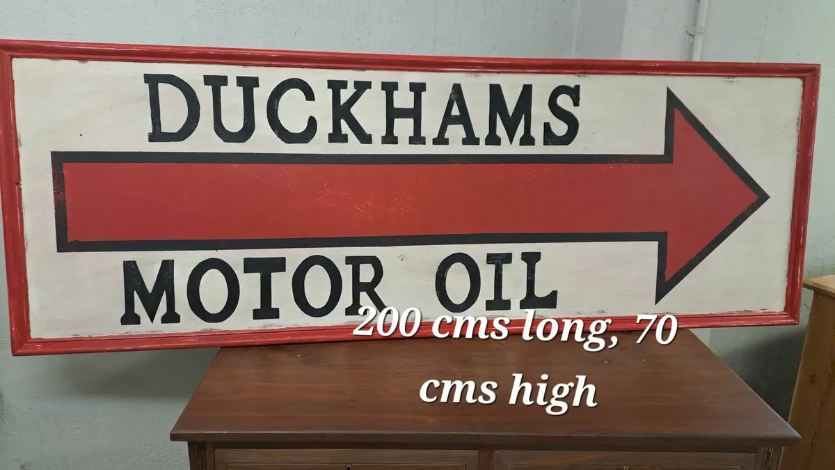 Large vintage style wooden duckhams oil sign - Image 4