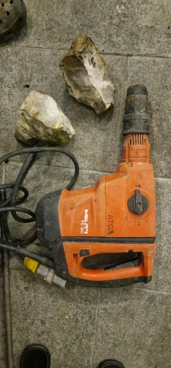Hilti TE 60-ATC-AVR Rotary hammer/ Breaker - Image 1