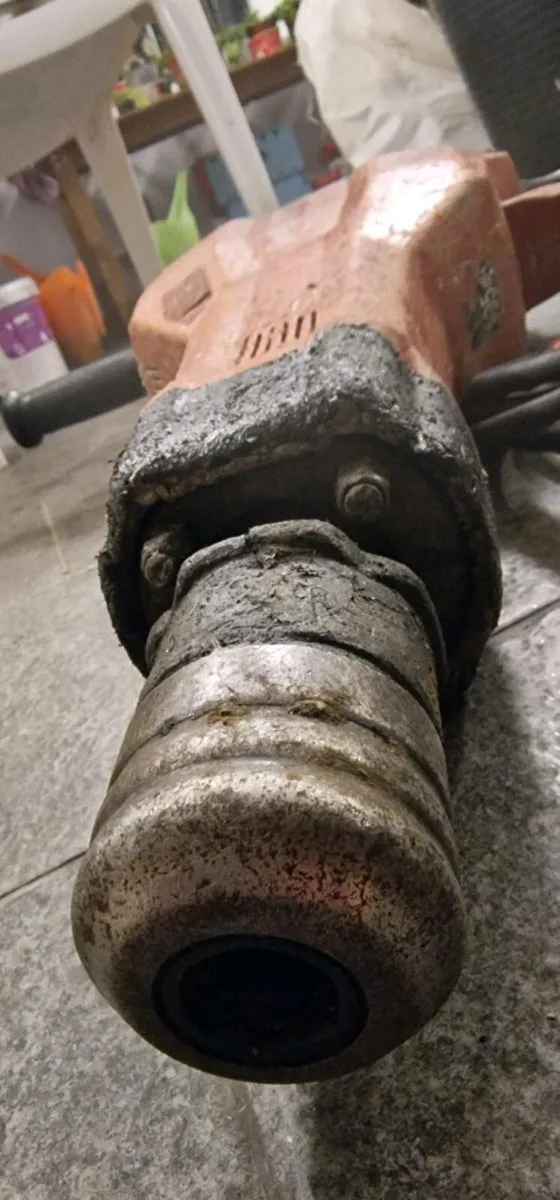 Hilti TE 2000-AVR demolition breaker - Image 3