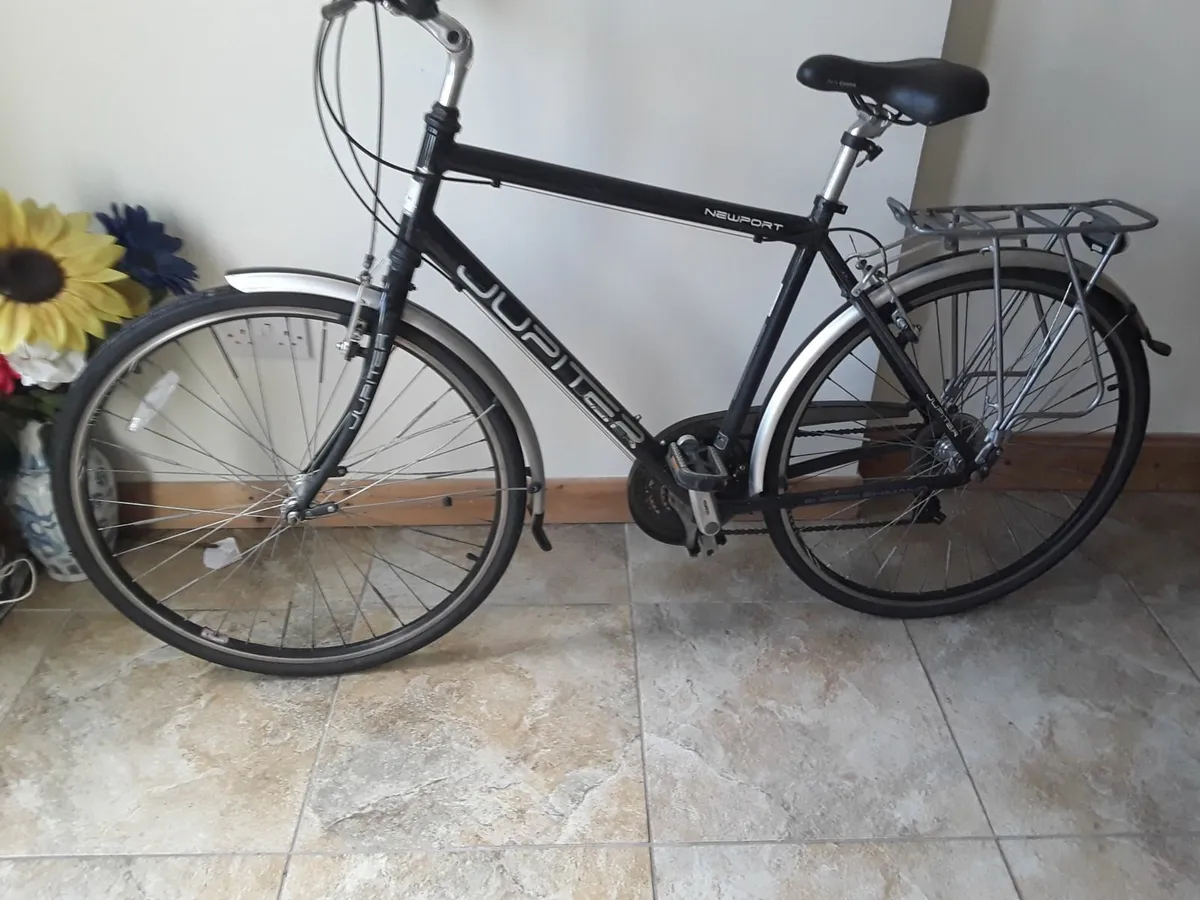 Jupiter Newport gents hybrid bike 21 gears - Image 4