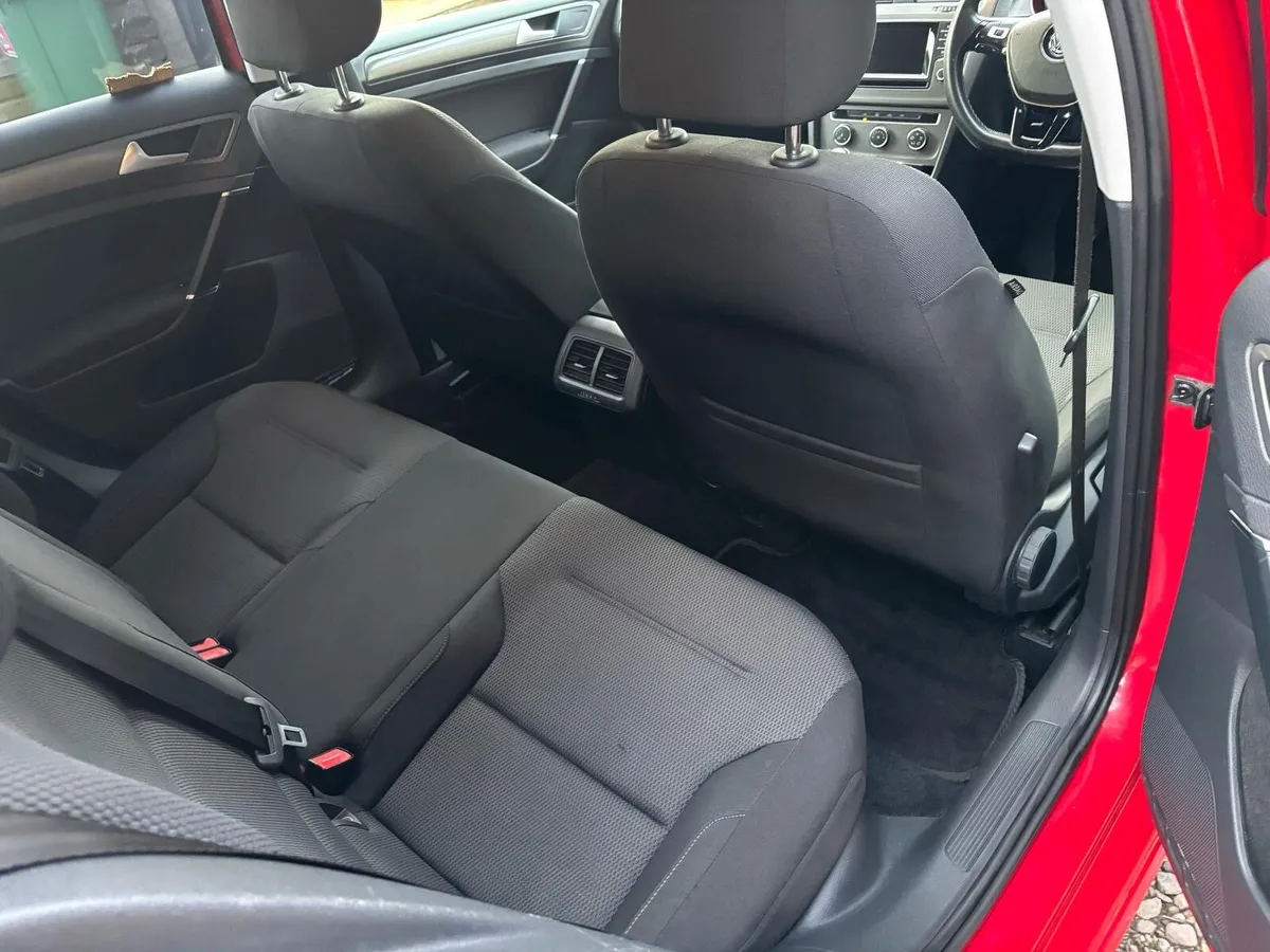 Volkswagen Golf 2.0 litre - Image 2