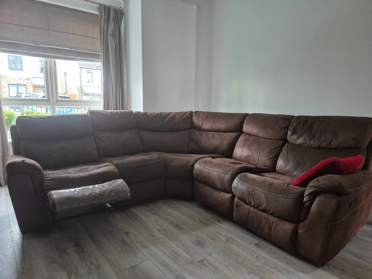 Corner couch - Recliner Sofa