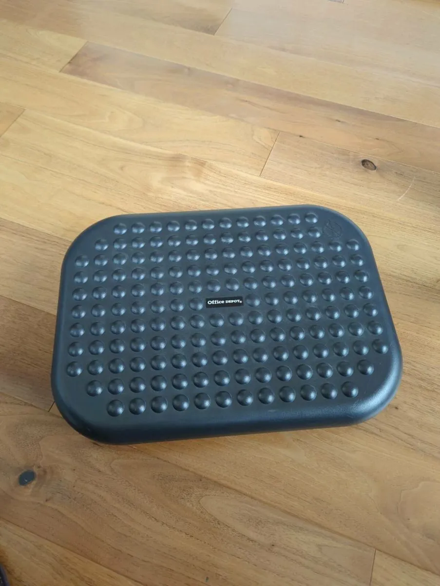 Ergonomic foot rest - Image 3