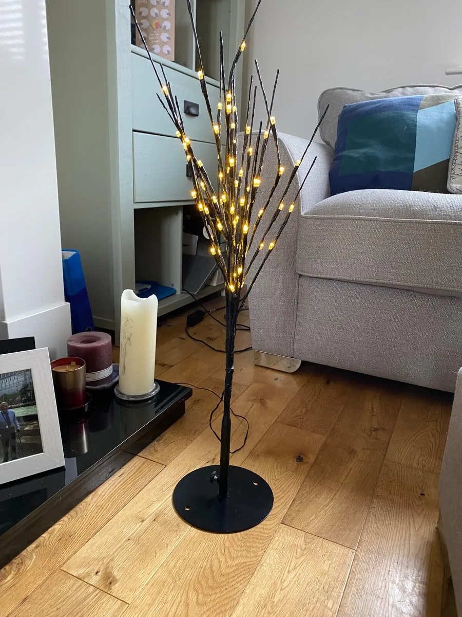 Stand alone tree light - for FREE - Image 3