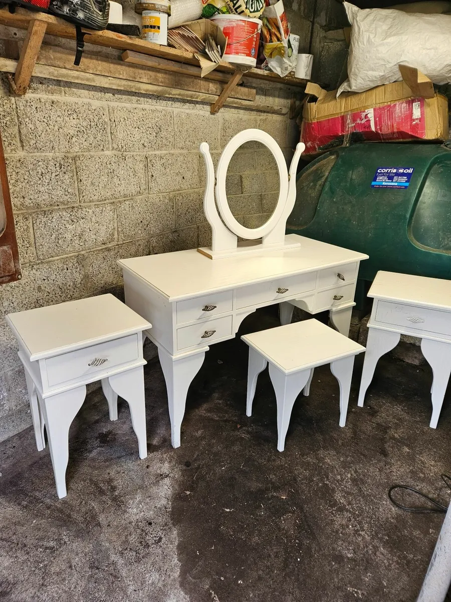 Dressing table - Image 3