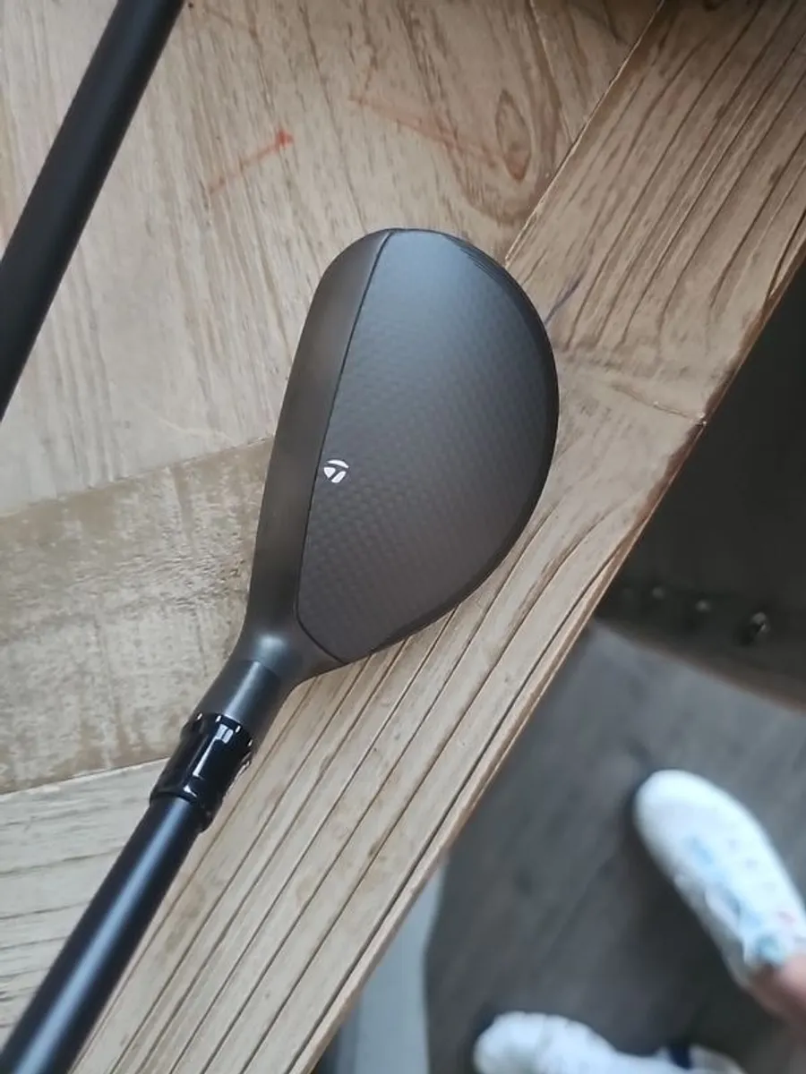 Taylormade Qi35 driver - Image 4