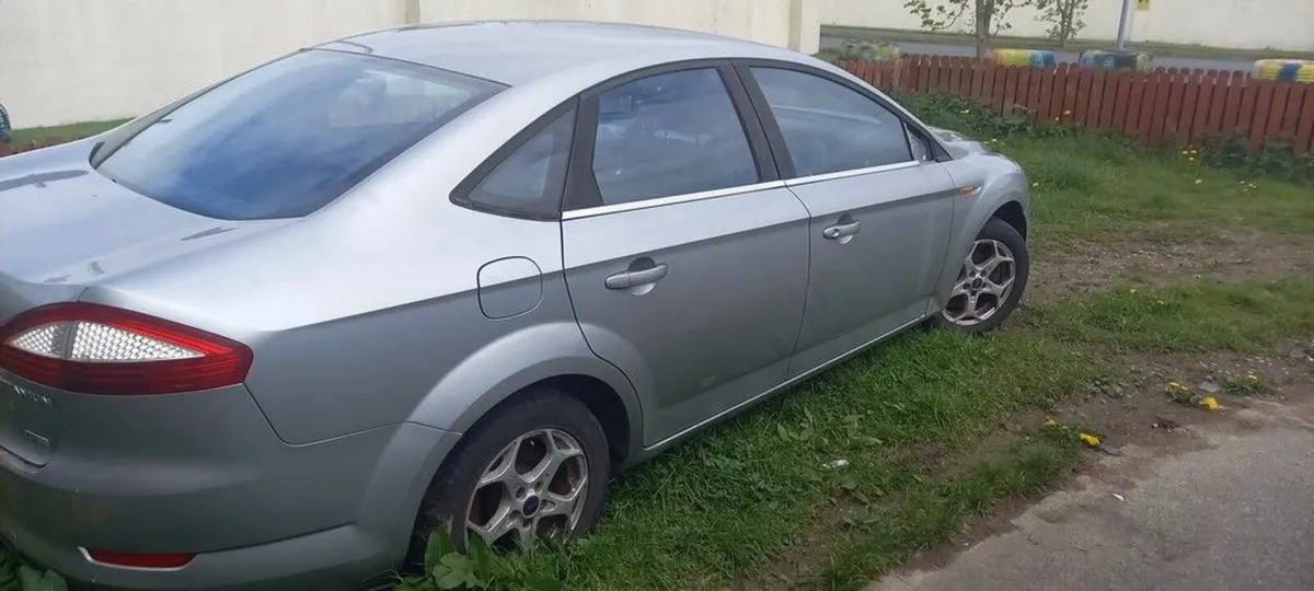 Mondeo Titanium 2007 2.0 diesel parts - Image 1